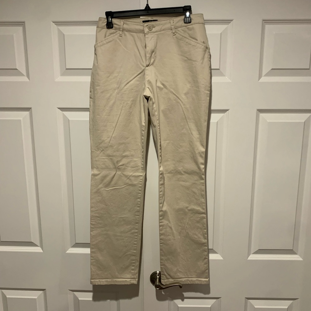 Lee Women's Cream Straight Leg Pants